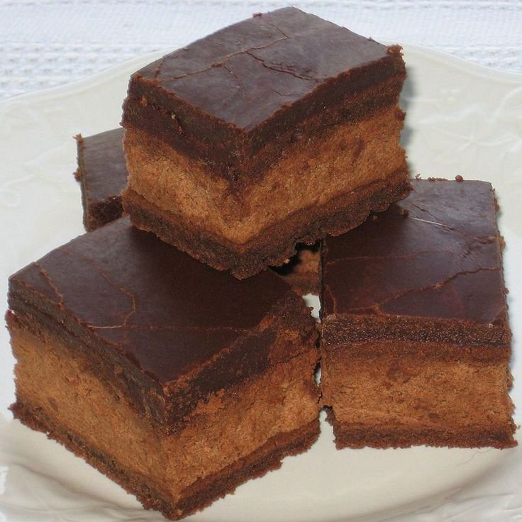 A Sampling of the Best Hungarian Desserts daf34d390fc9971e65a0019f9bb0c32c
