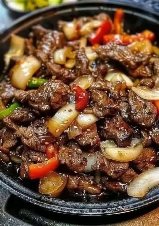 Sizzling Chinese Pepper Steak with Onions 792526767_1095315796306276_7296713873811264211_n